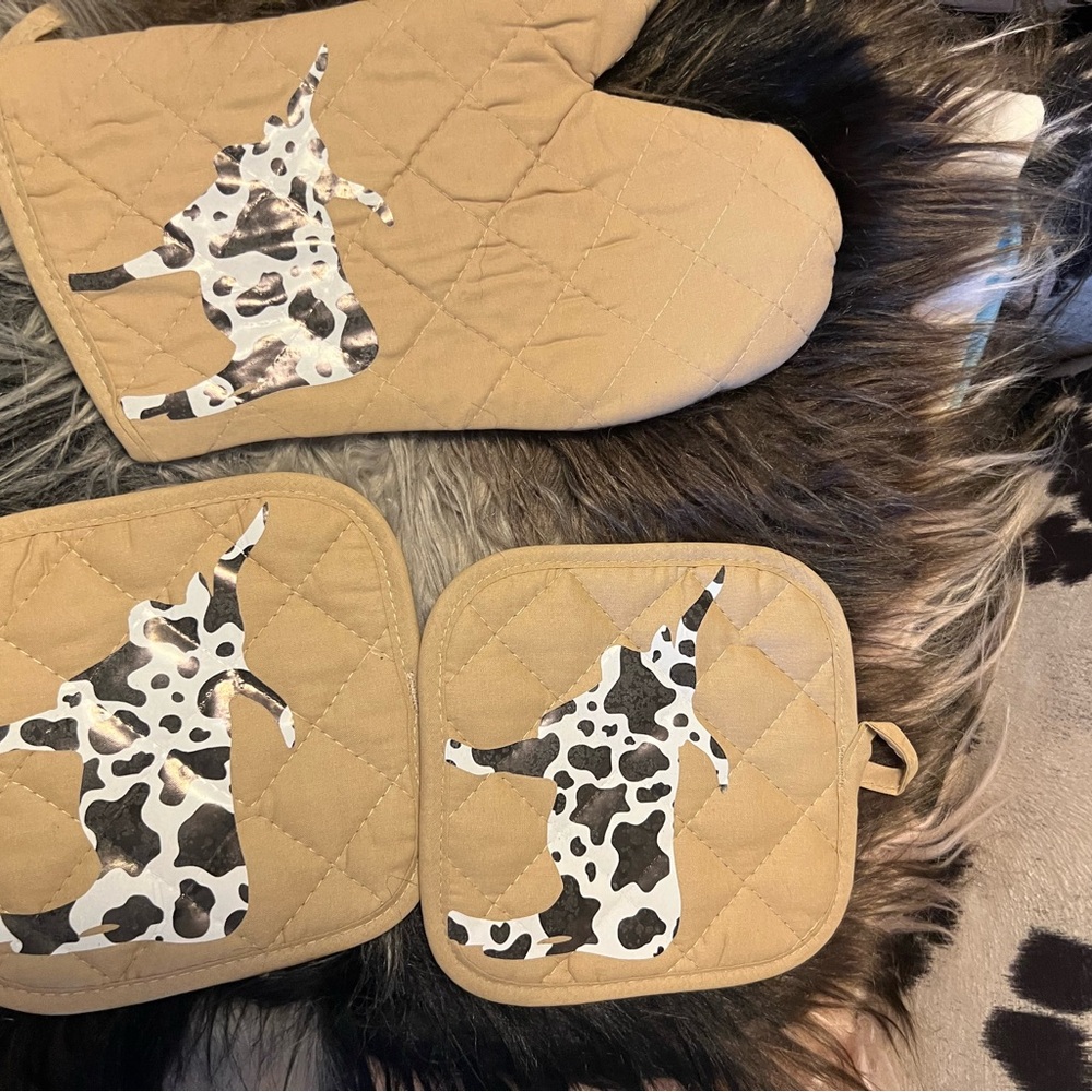 Longhorn western kitchen potholders set